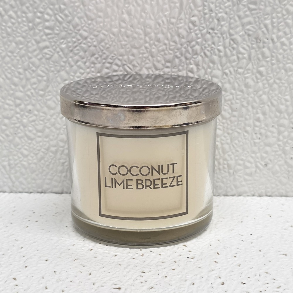 Bath & Body Works Coconut Lime Breeze Single Wick Candle 4 oz New Unburned
